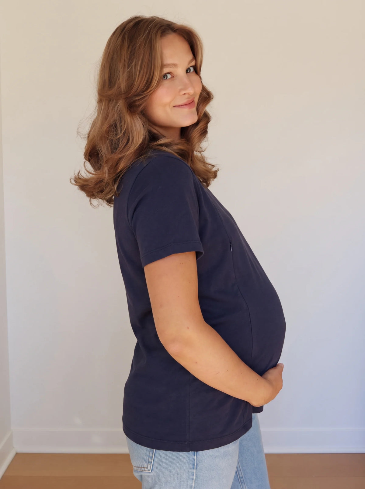 Navy nursing tee side view over the bump