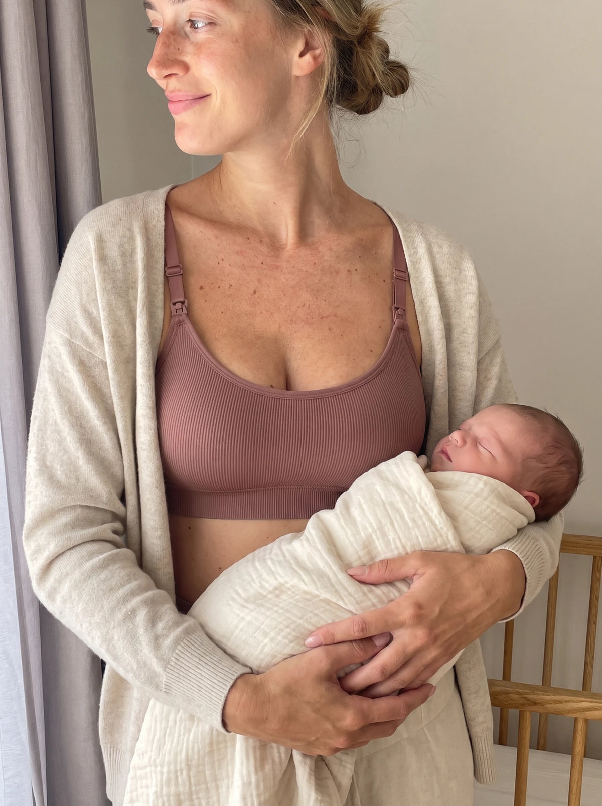 AURA Nursing Bra in Coffee