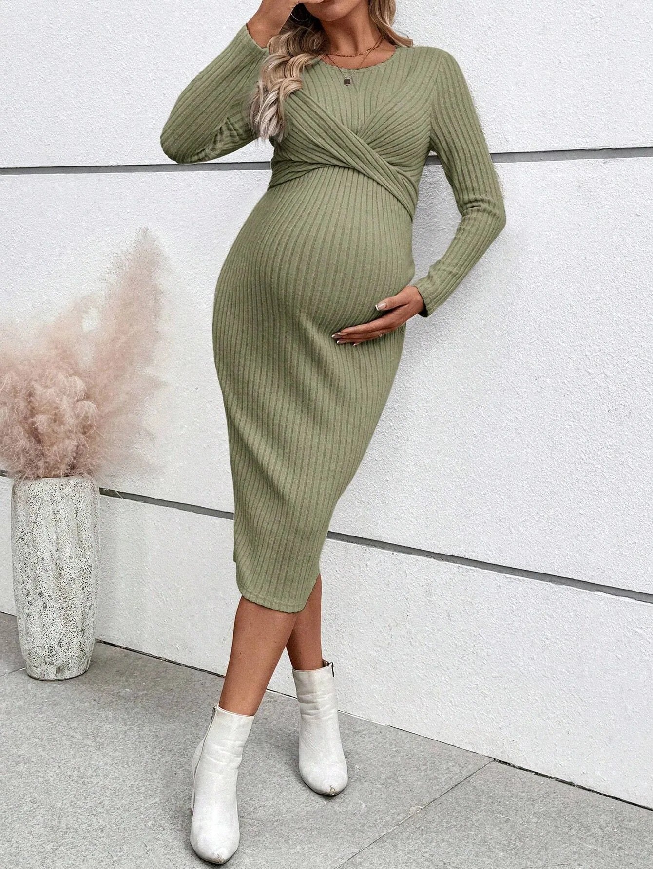 Knotted Ribbed Maternity Dress