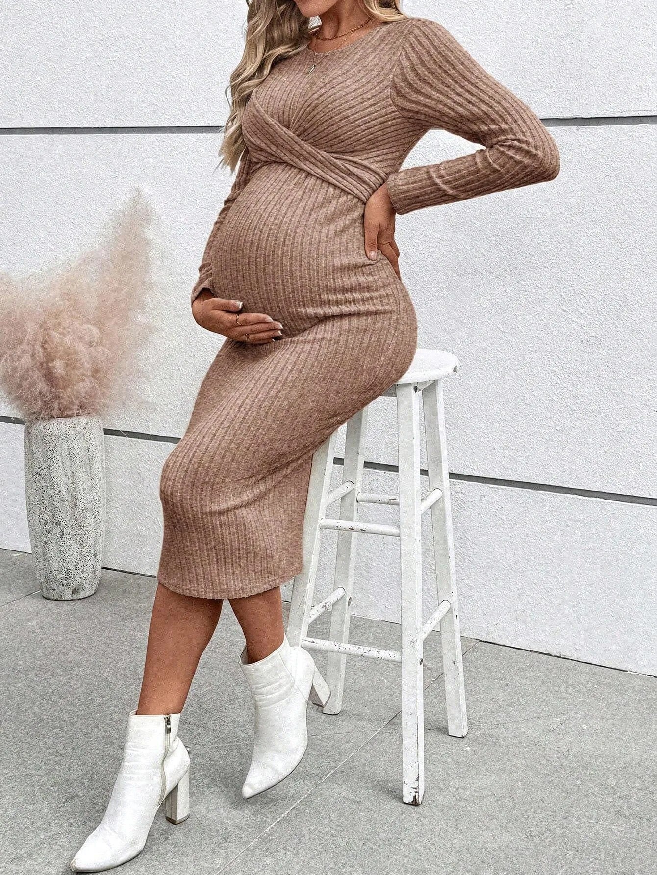 Knotted Ribbed Maternity Dress
