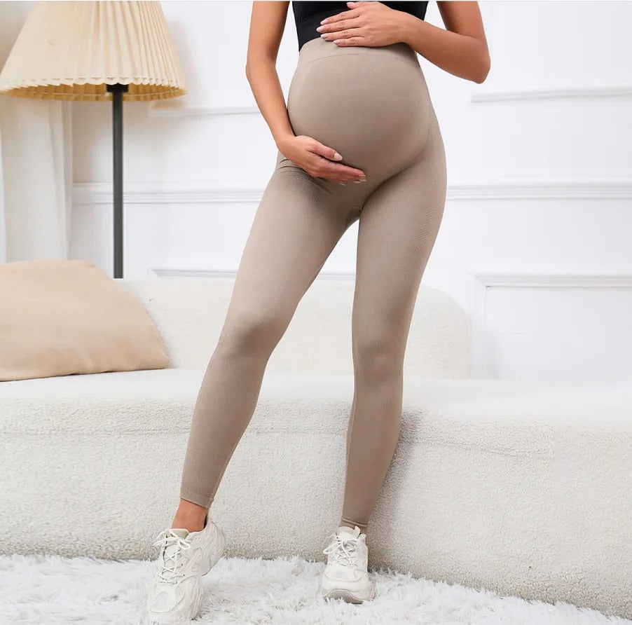AURA™ High Waist Ultra-Stretchy Maternity Leggings
